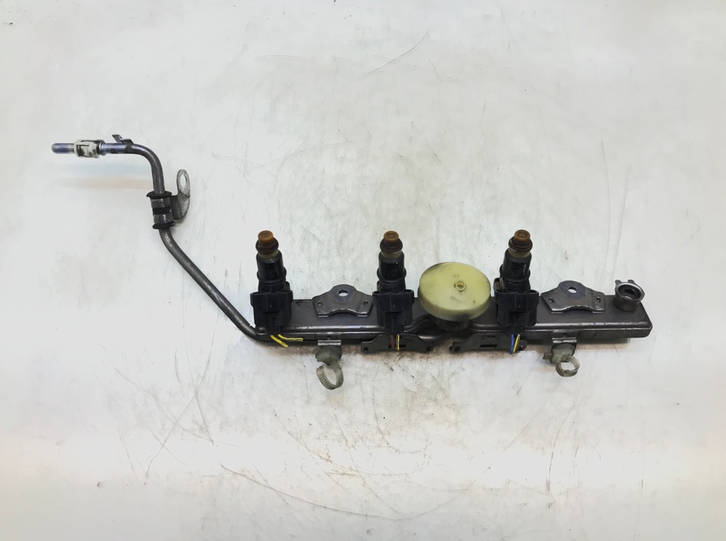 Топливная рампа бу для Honda Civic 8 1.3 i,  2007 г.