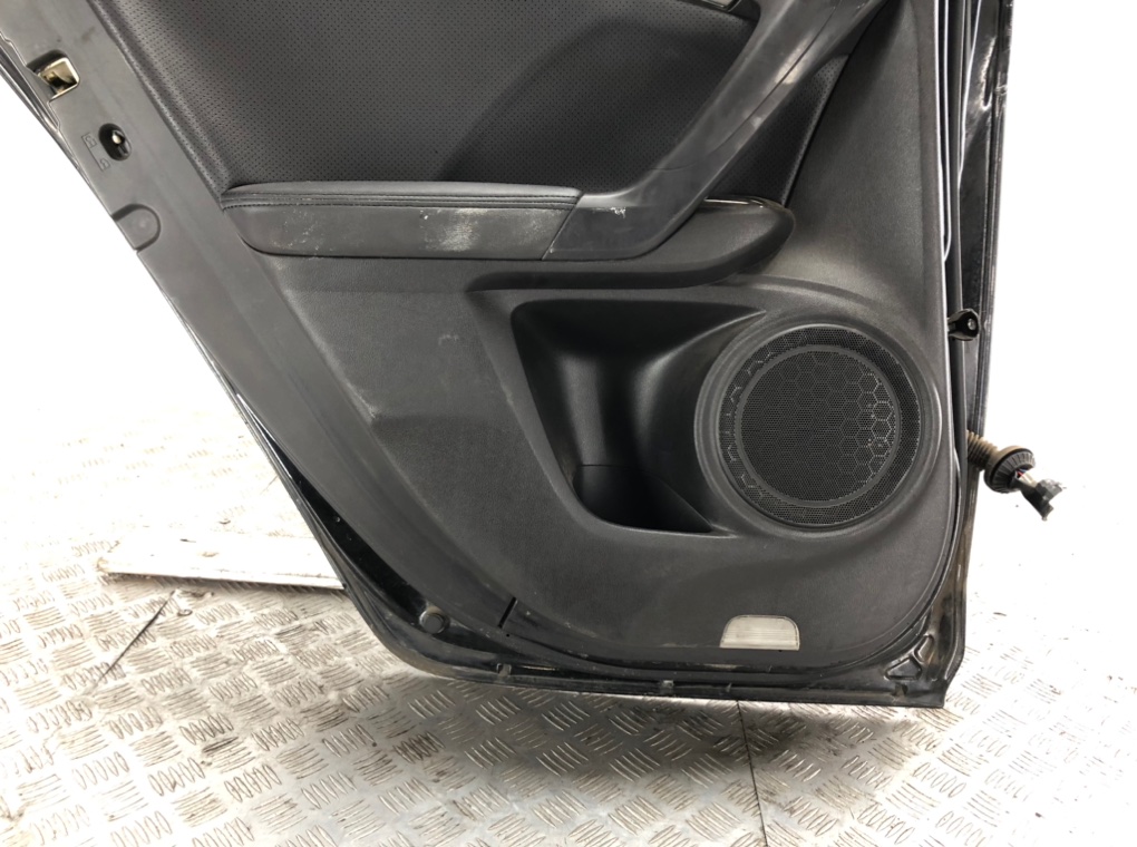 Дверь задняя левая бу для Honda Accord 8 2.2 i-CTDi,  2009 г.