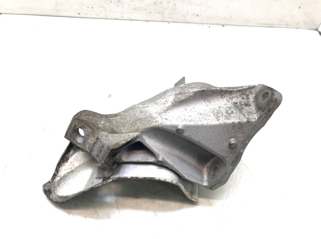 Кронштейн двигателя бу для BMW 3 E90/E91/E92/E93 2.0 i, 2008 г.