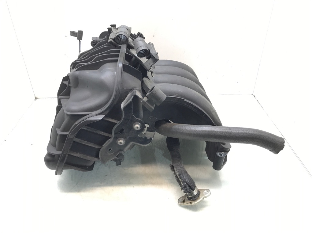 Коллектор впускной бу для BMW 3 E90/E91/E92/E93 2.0 i,  2008 г.