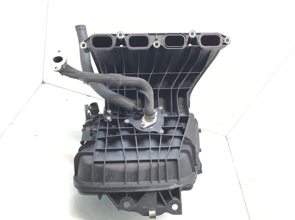Коллектор впускной бу для BMW 3 E90/E91/E92/E93 2.0 i,  2008 г.