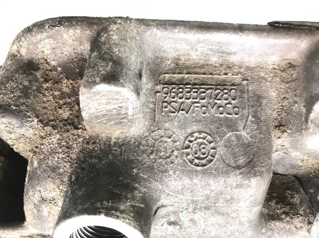 Поддон бу для Ford S-Max 2.2 TDCi, 2011 г. Поддон бу для Ford S-Max 2.2 TDCi, 2011 г.