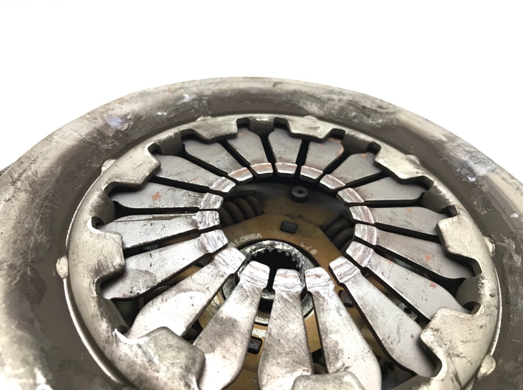 Комплект сцепления бу для Suzuki Swift  1.5 i,  2008 г.