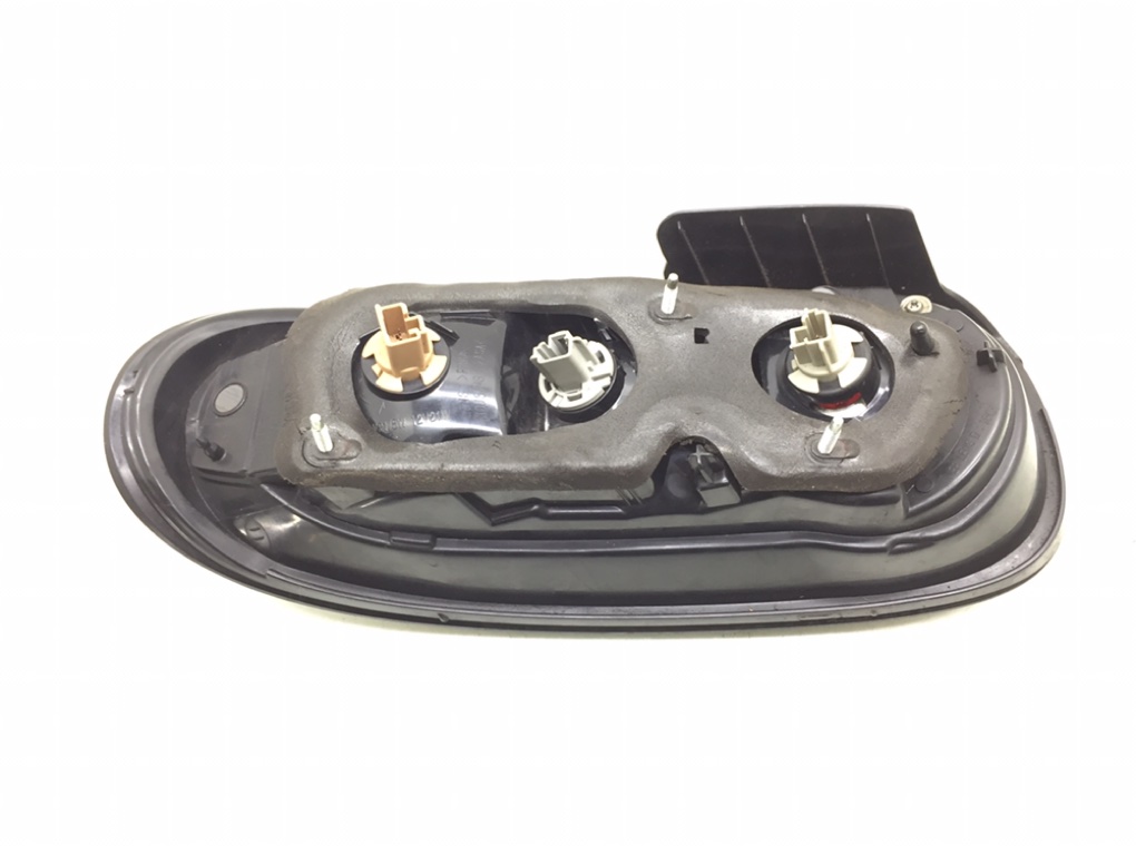 Фонарь задний правый бу для Mazda MX5  1.8 i,  2006 г.