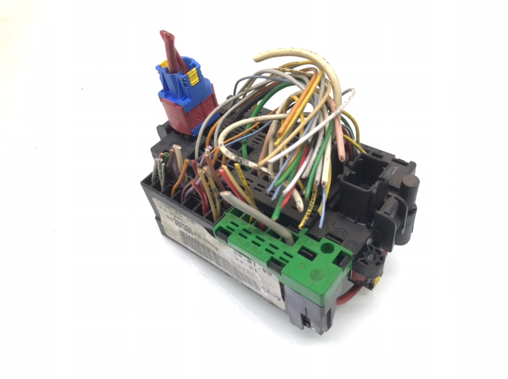 Блок предохранителей бу для Peugeot 206 1.6 i, 2000 г.