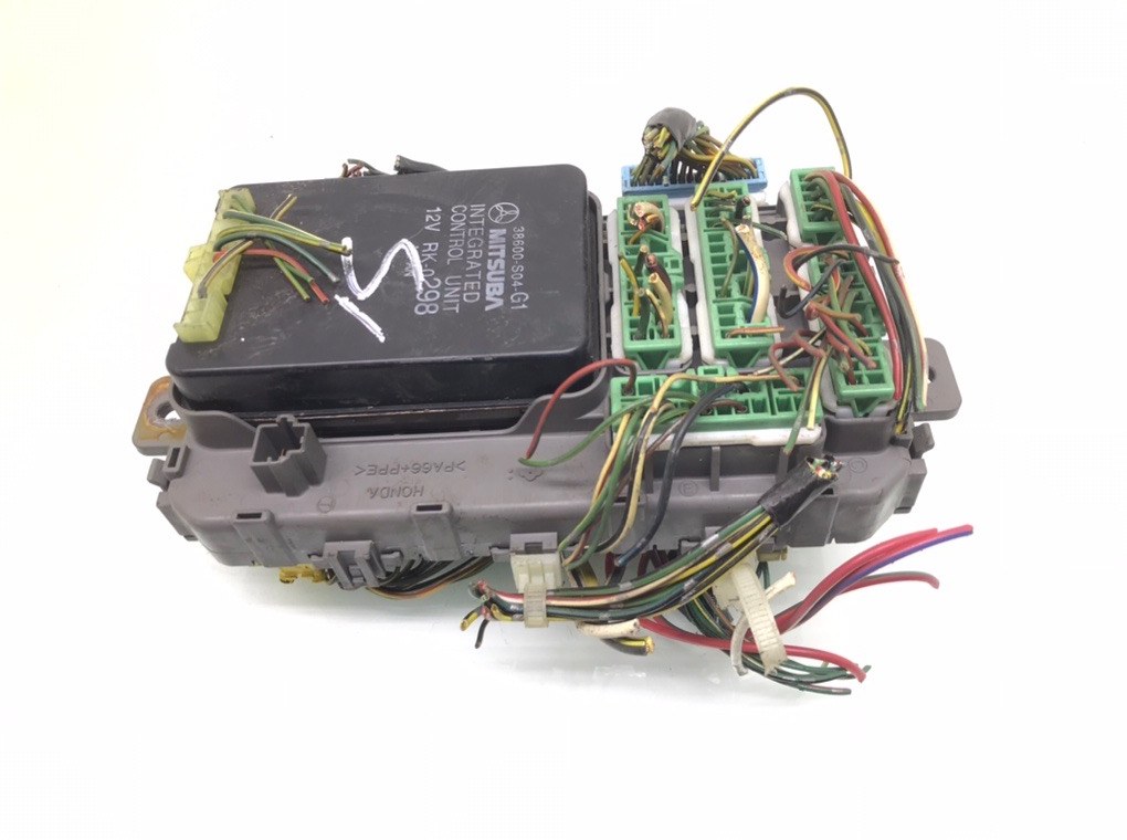 Блок предохранителей бу для Honda CR-V 2.0 i, 2001 г.