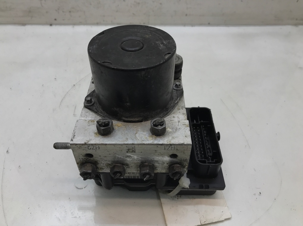 Блок ABS бу для Seat Ibiza  1.4 i,  2006 г.