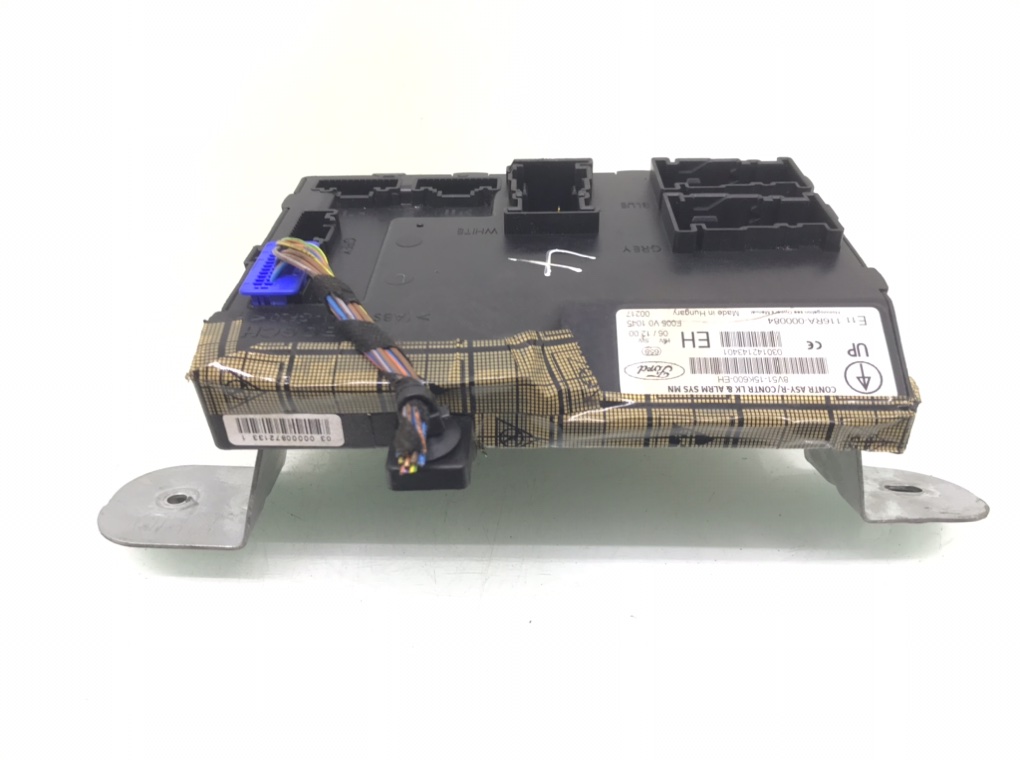 Блок комфорта бу для Ford Fiesta  1.6 i,  2010 г.