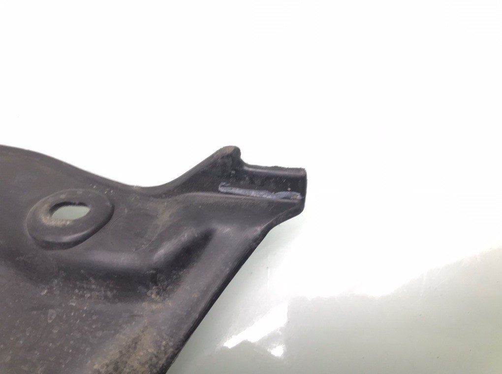 Накладка декоративная бу для Citroen Xsara  2.0 HDi,  2004 г.