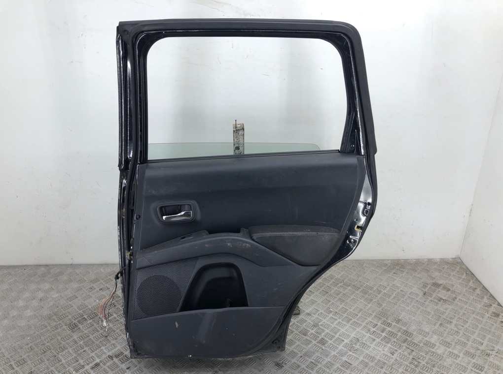 Дверь задняя правая бу для Peugeot 4007  2.2 HDi,  2009 г.