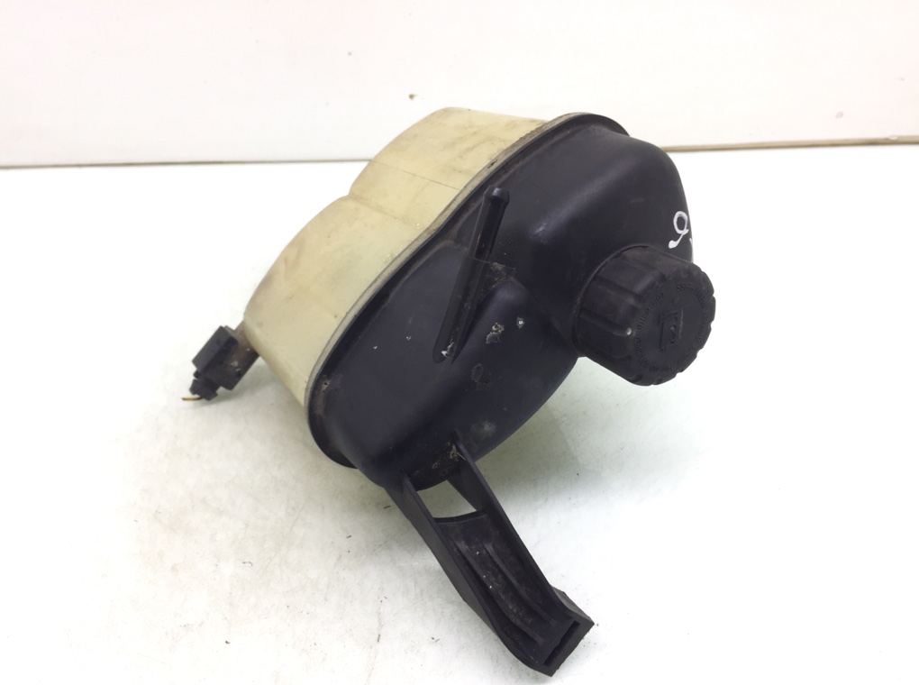 Бачок расширительный бу для Mercedes A W169 2.0 CDi,  2005 г.