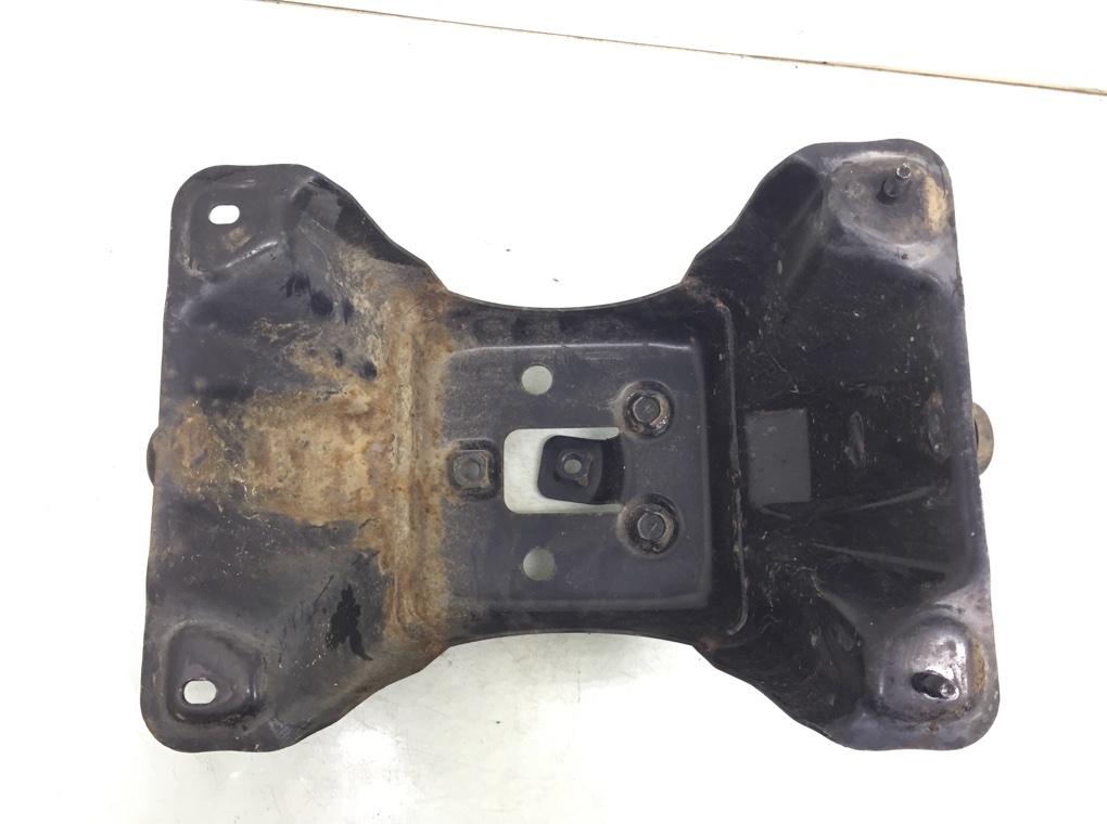 Крепление запаски бу для Mitsubishi Pajero Pinin  1.8 i,  2005 г.