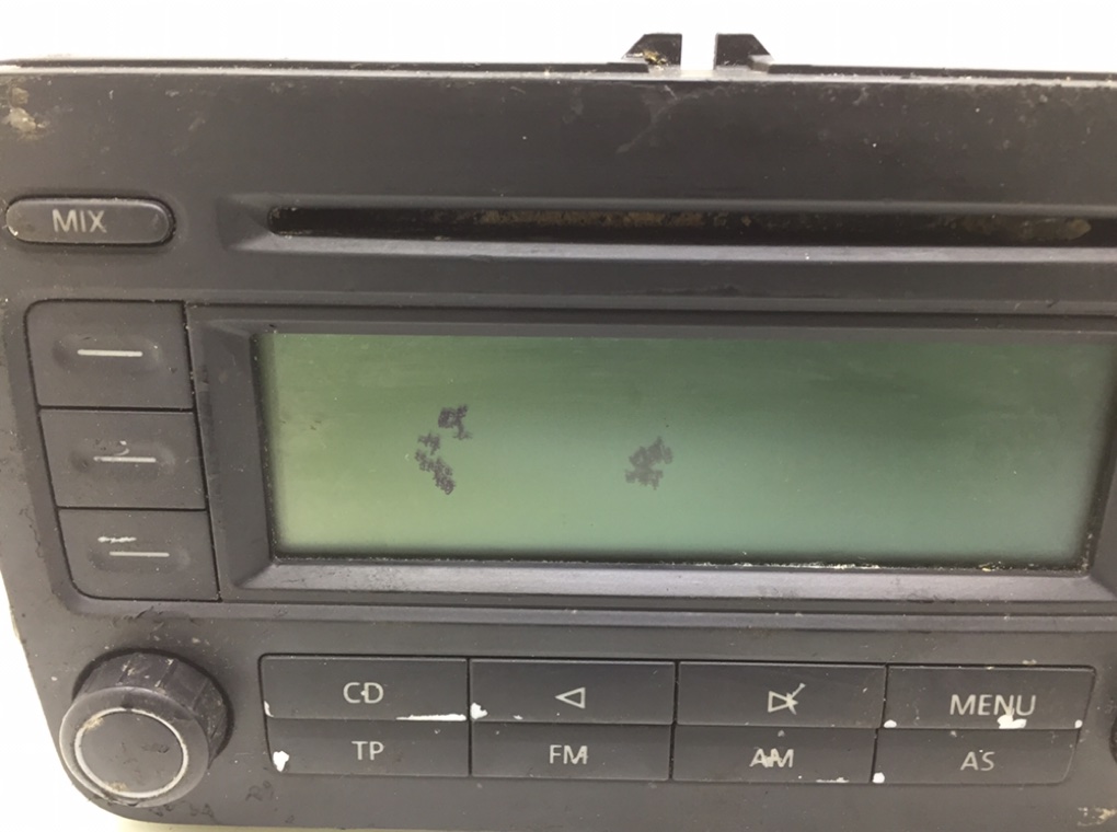 Магнитола бу для Volkswagen Golf 5 1.9 TDi, 2005 г. Магнитола бу для Volkswagen Golf 5 1.9 TDi, 2005 г.