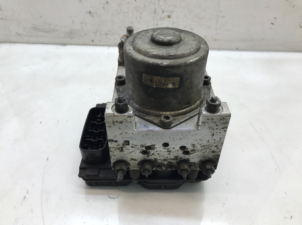 Блок ABS бу для Mazda 6 2.0 TD, 2008 г. Блок ABS бу для Mazda 6 2.0 TD, 2008 г.