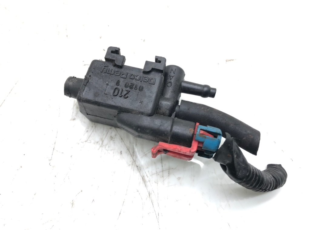 Клапан электромагнитный бу для Opel Frontera B 2.2 i, 2003 г. Клапан электромагнитный бу для Opel Frontera B 2.2 i, 2003 г.