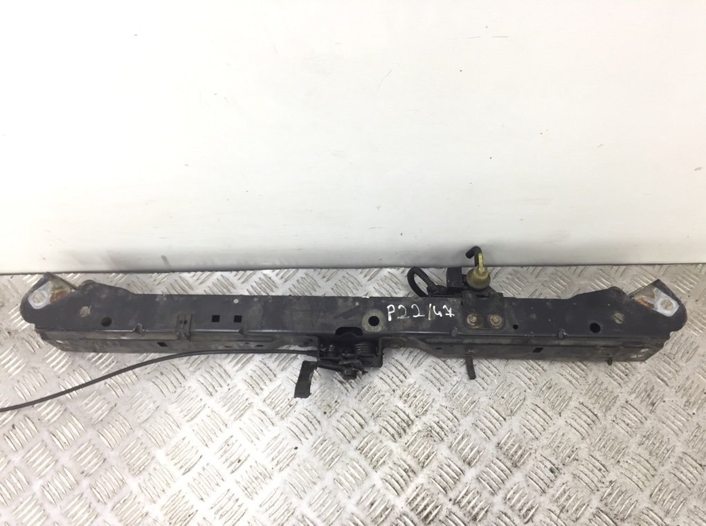 Планка под капот бу для Opel Insignia  2.0 CDTi,  2009 г.