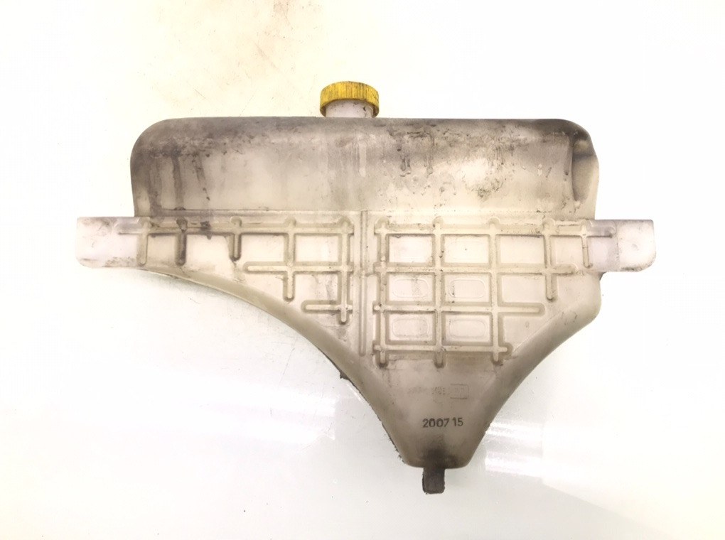 Бачок расширительный бу для Mazda 6   2.0 TD,  2008 г.