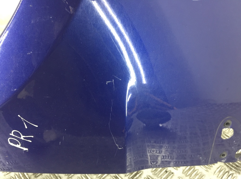 Крыло переднее левое бу для Renault Clio  1.2 i,  2007 г.