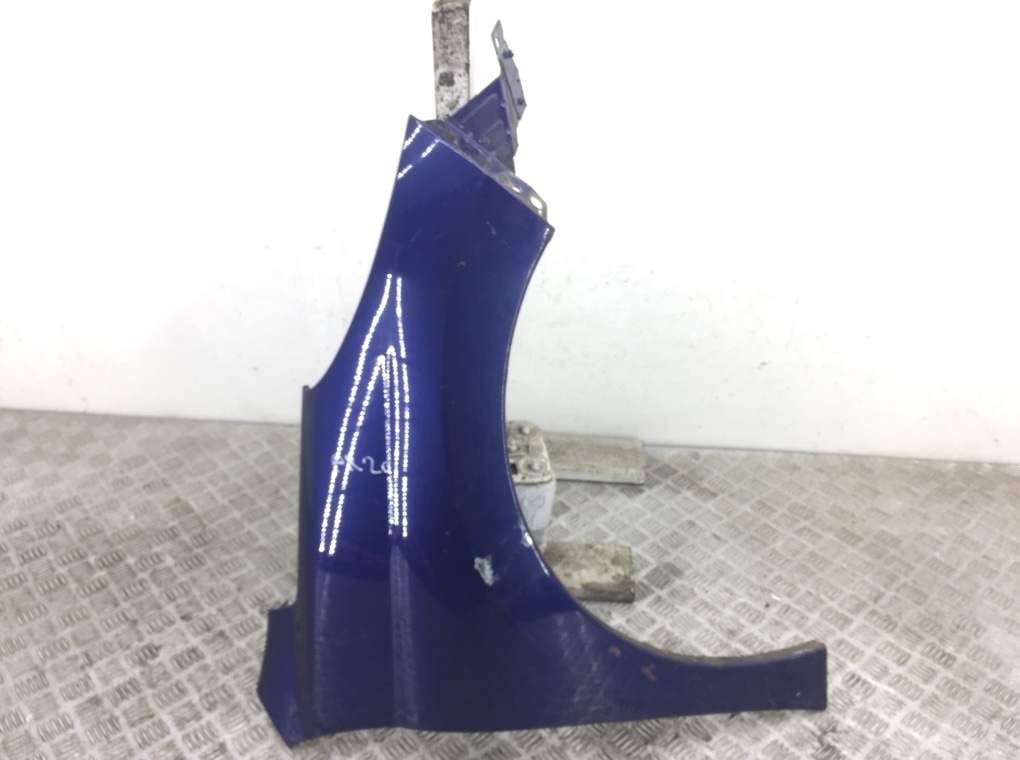 Крыло переднее правое бу для Peugeot 207 SW 1.6 HDi, 2010 г.