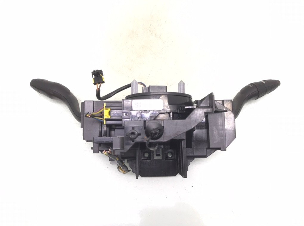 AV6T17A553AC Переключатель подрулевой (стрекоза) Ford Grand C-Max 2011 , AV6T13335AB, AV6T13N064AD