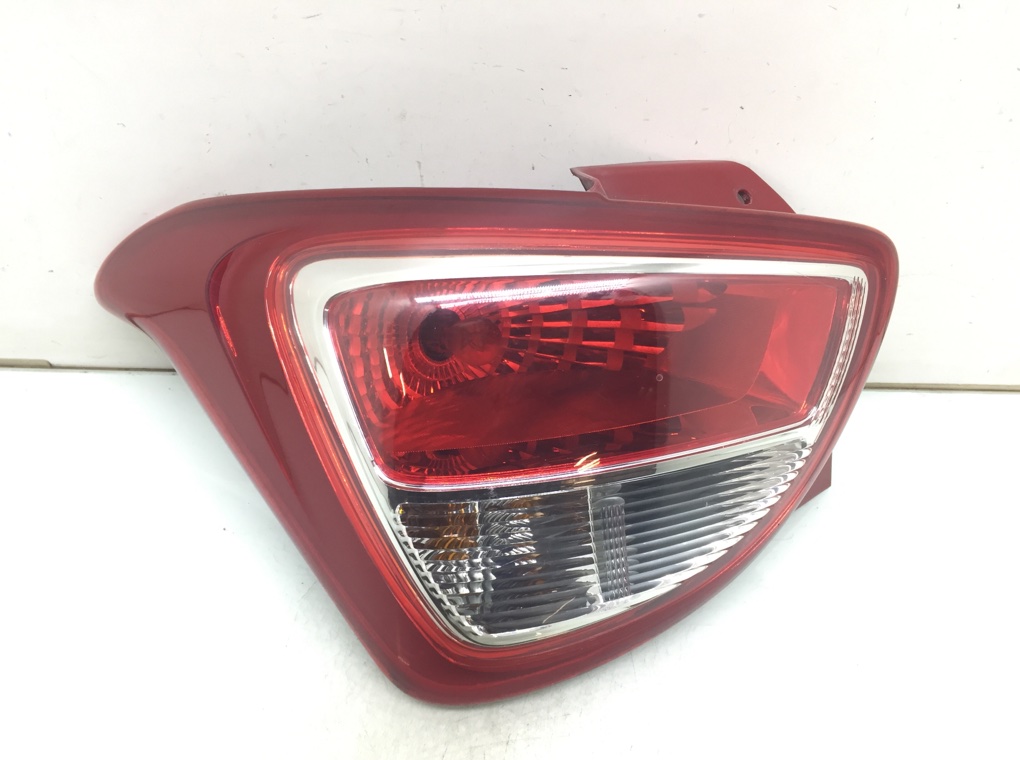 Фонарь задний левый бу для Hyundai i10 2 1.0 i, 2014 г.