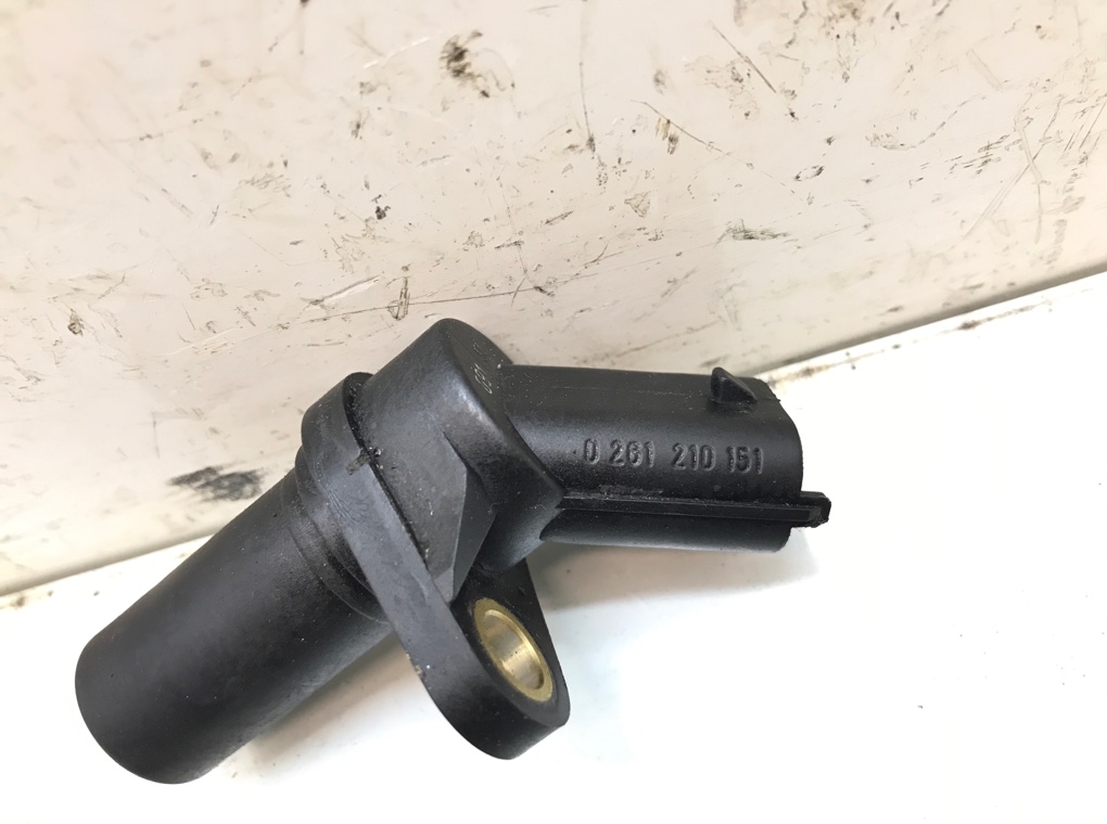 Датчик коленвала бу для Opel Corsa C 1.2 i,  2001 г.