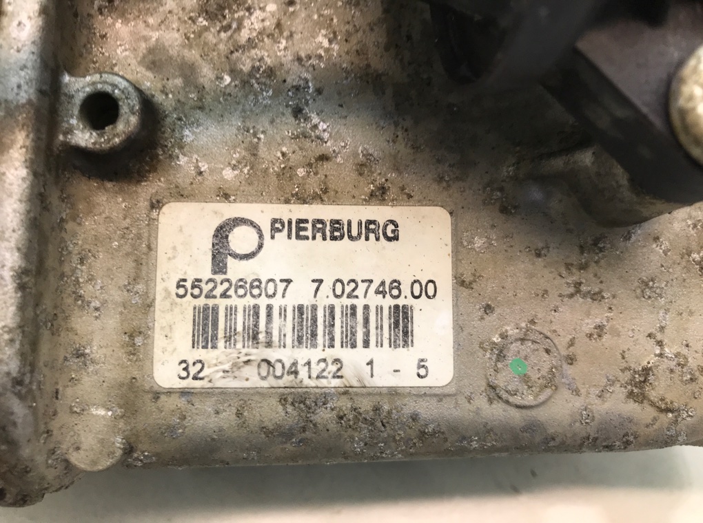 Радиатор EGR бу для Opel Astra J 1.3 CDTi,  2010 г.