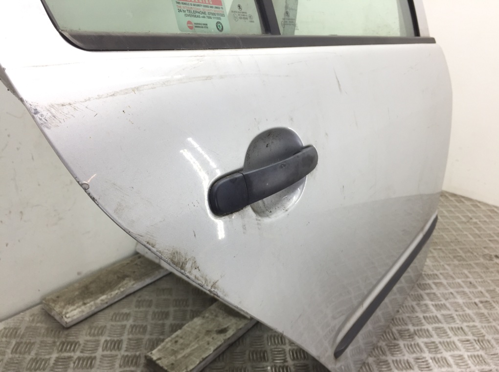 Дверь задняя правая бу для Skoda Fabia 1 1.2 i,  2005 г.