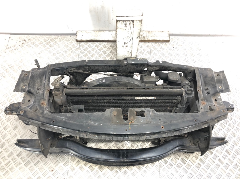 Панель передняя (телевизор) бу для BMW Z4 E85/E86 2.2 i,  2004 г.