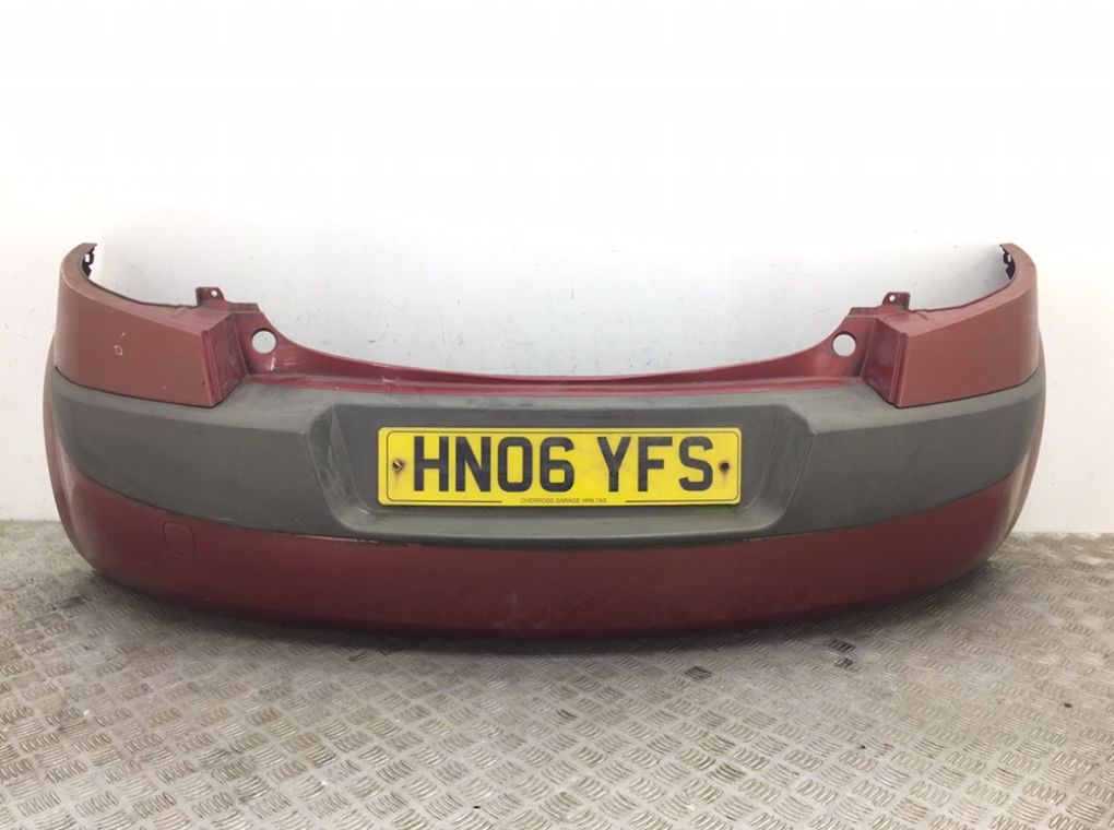 Бампер задний бу для Renault Megane 2 1.6 i, 2006 г.
