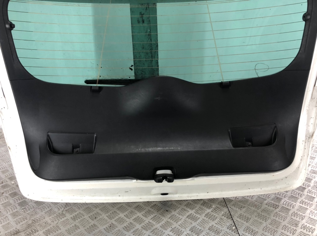 Крышка багажника бу для Citroen DS4  1.6 HDi,  2012 г.
