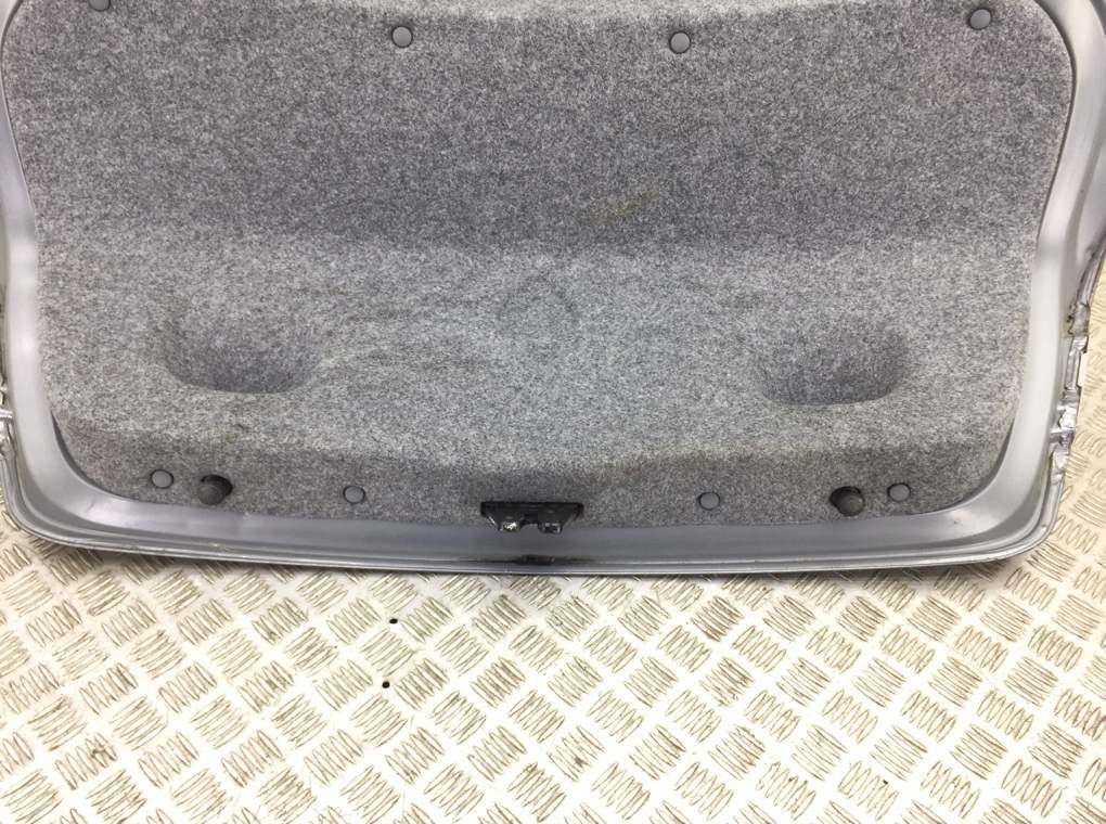 Крышка багажника бу для BMW 3 E90/E91/E92/E93 2.0 TD,  2010 г.