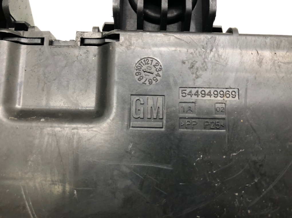 Блок предохранителей бу для Opel Insignia 2.0 CDTi, 2011 г. Блок предохранителей бу для Opel Insignia 2.0 CDTi, 2011 г.