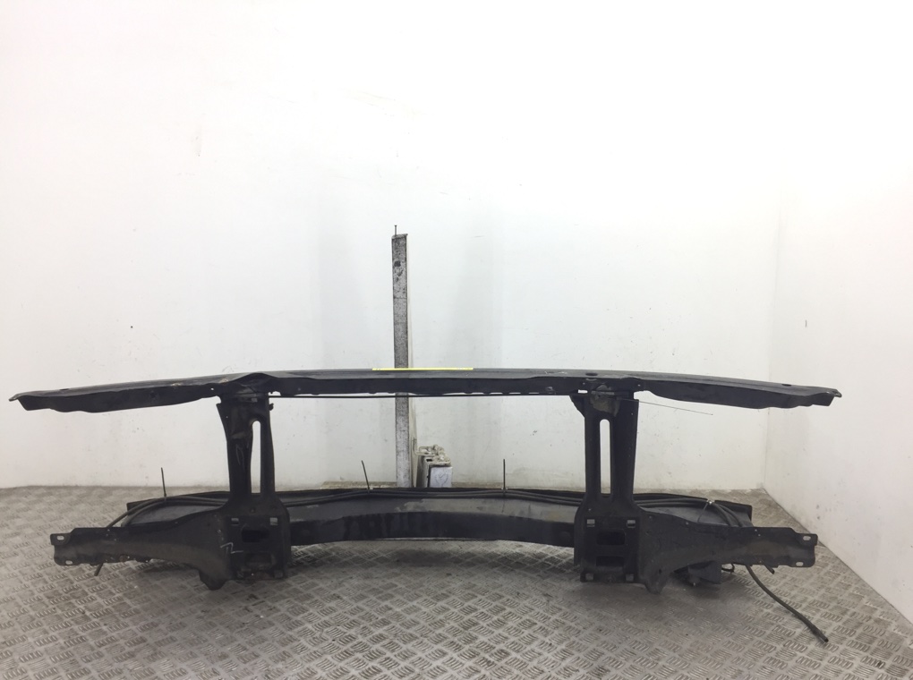 Панель передняя (телевизор) бу для Land Rover Range Rover 3 3.0 TD,  2003 г.