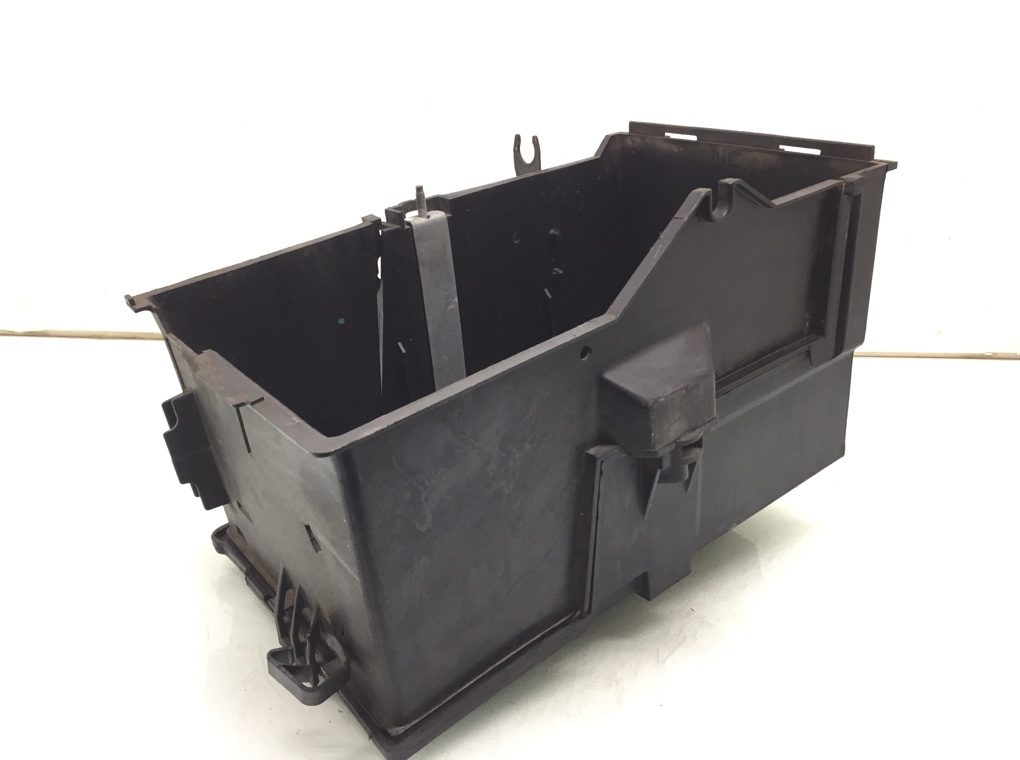 Полка аккумулятора бу для Volvo S40 2.4 D5, 2007 г.