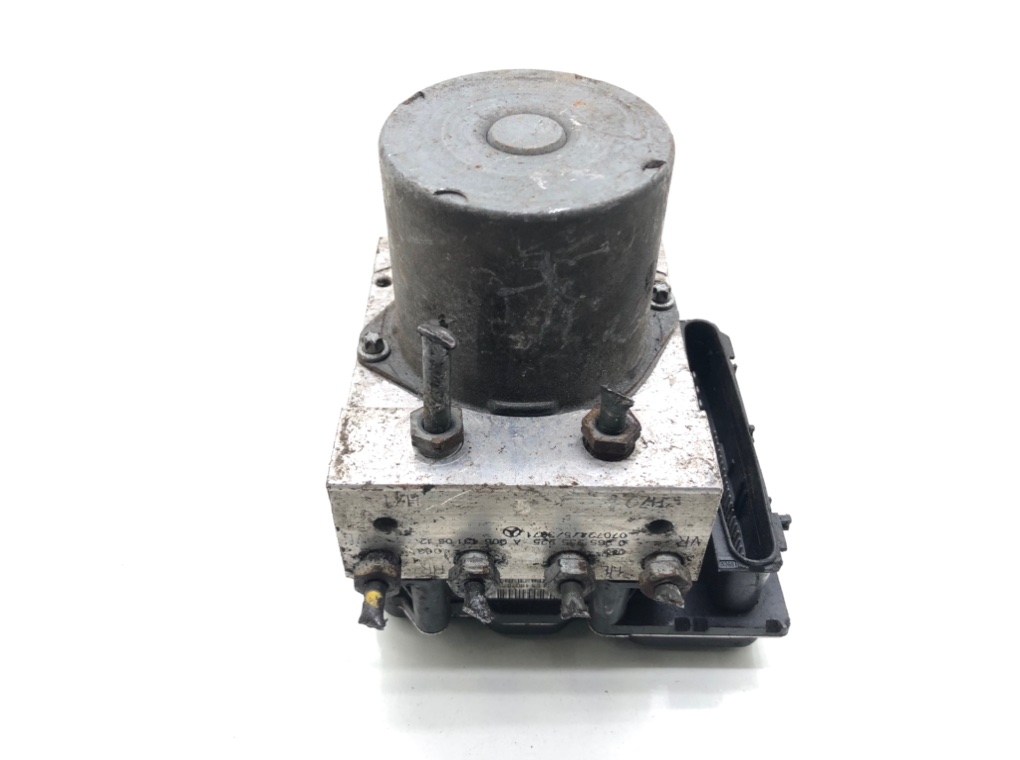 Блок ABS бу для Mercedes A W169 2.0 CDi, 2007 г. Блок ABS бу для Mercedes A W169 2.0 CDi, 2007 г.