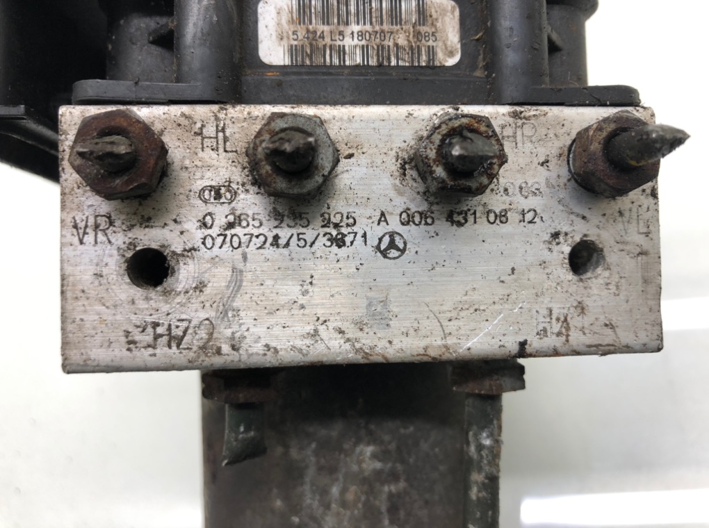 Блок ABS бу для Mercedes A W169 2.0 CDi, 2007 г. Блок ABS бу для Mercedes A W169 2.0 CDi, 2007 г.