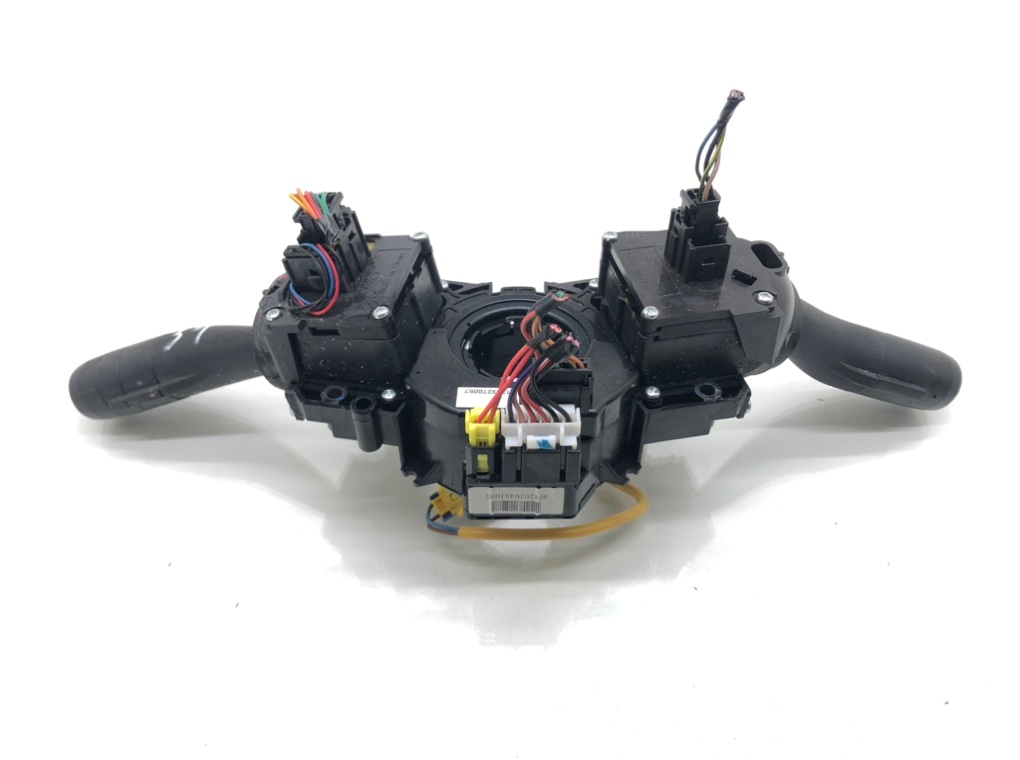 Переключатель подрулевой (стрекоза) бу для MG 6 1.8 Ti, 2013 г. Переключатель подрулевой (стрекоза) бу для MG 6 1.8 Ti, 2013 г.