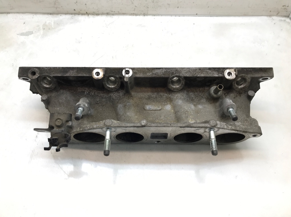 Коллектор впускной бу для Honda CR-V  2.0 i,  2004 г.