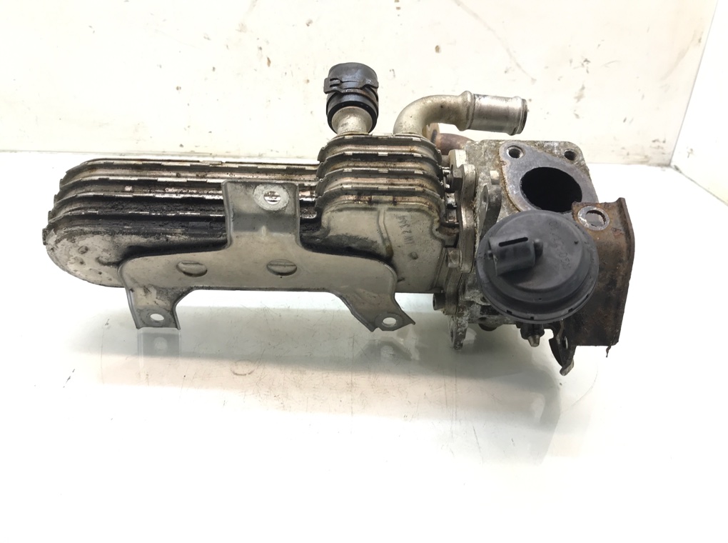 Радиатор EGR бу для Skoda Octavia A5 1.9 TDi,  2006 г.