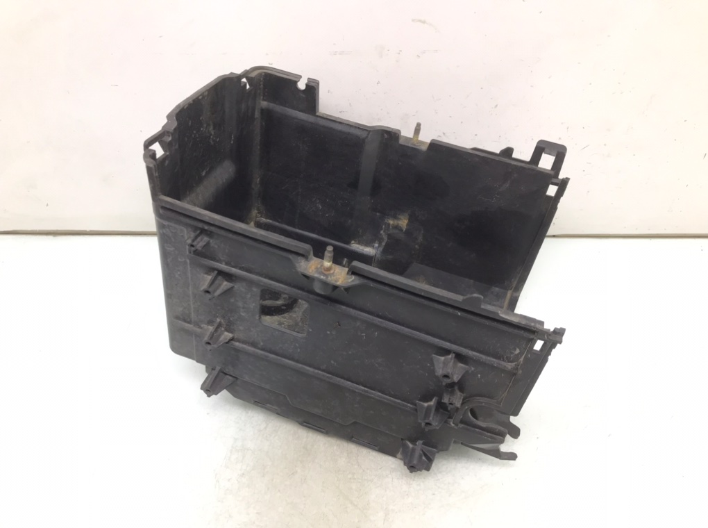 Полка аккумулятора бу для Mazda 3 BK 1.6 i, 2006 г.