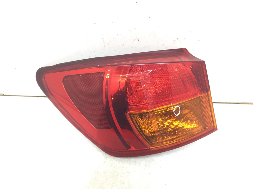 Фонарь задний левый бу для Lexus IS 2 2.2 TD, 2005 г.
