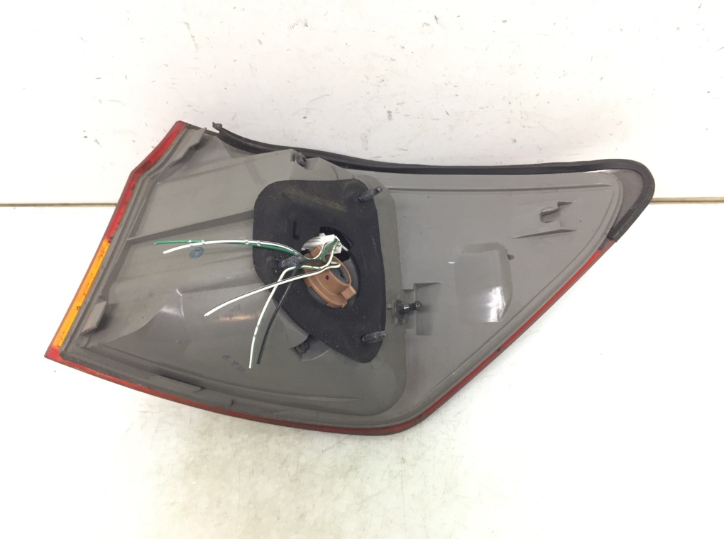 Фонарь задний левый бу для Lexus IS 2 2.2 TD,  2005 г.