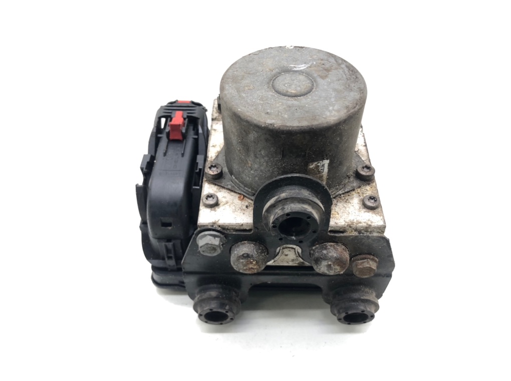 Блок ABS бу для Skoda Rapid 1.2 TSI, 2014 г. Блок ABS бу для Skoda Rapid 1.2 TSI, 2014 г.