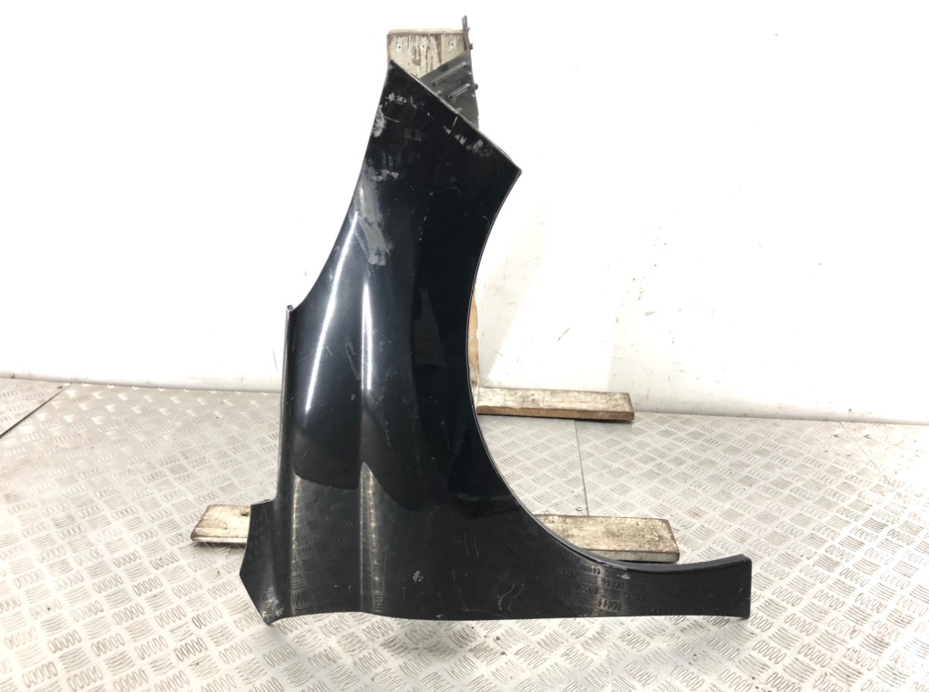 Крыло переднее правое бу для Peugeot 207 1.4 i, 2010 г.