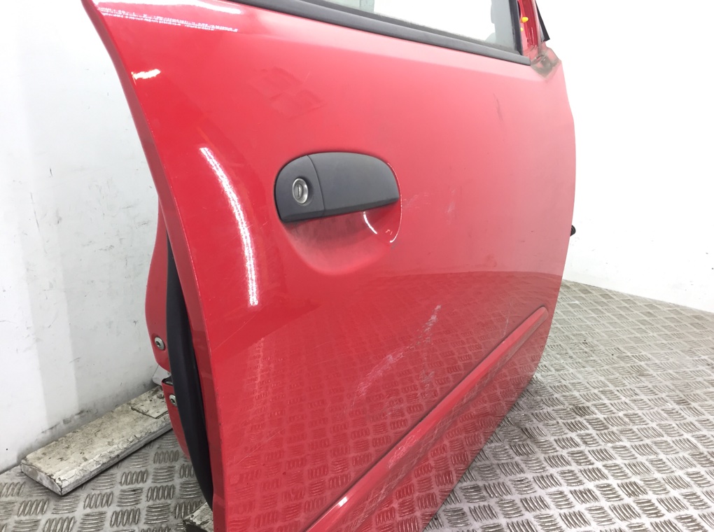 Дверь передняя правая бу для Hyundai i10  1.2 i,  2011 г.