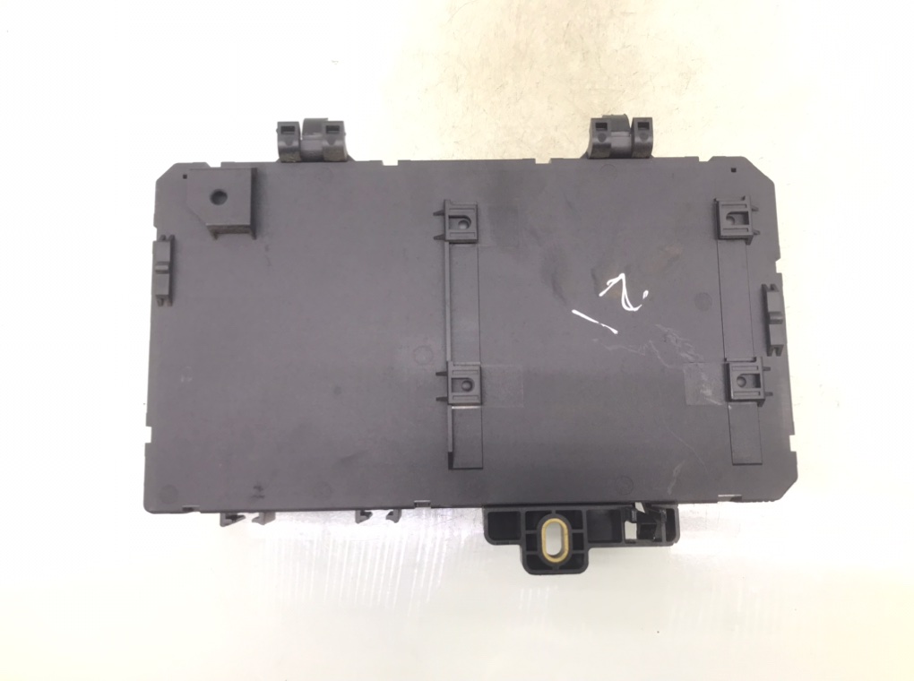 Блок предохранителей бу для Opel Zafira B 1.9 CDTi,  2008 г.