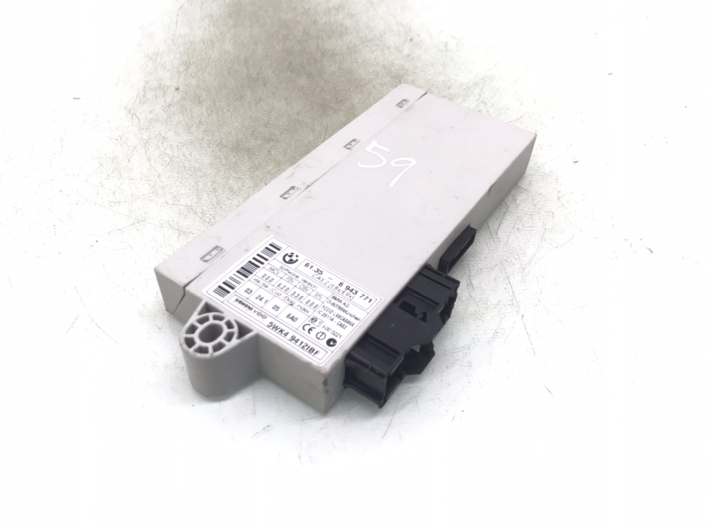 Блок комфорта бу для BMW 3 E90/E91/E92/E93 2.0 TD, 2005 г.