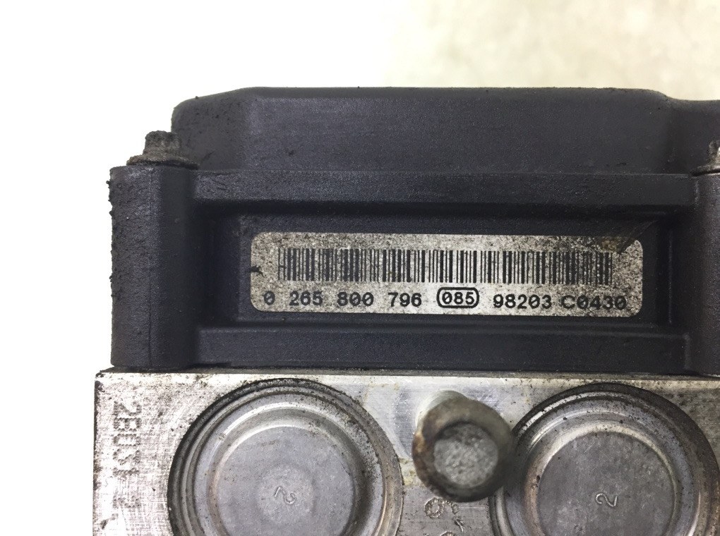 Блок ABS бу для Opel Corsa D 1.4 i,  2009 г.