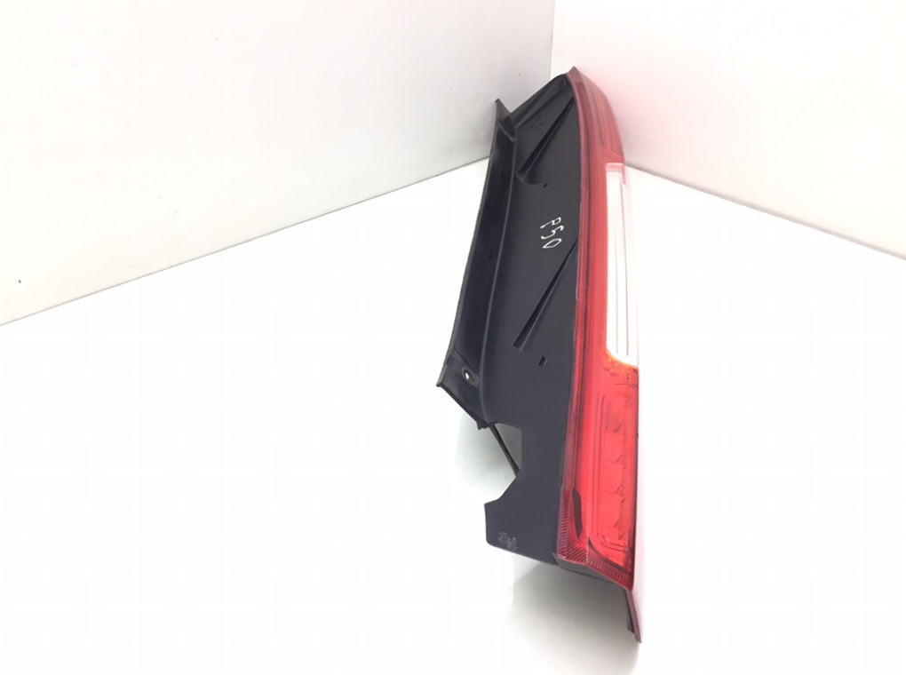 Фонарь задний левый бу для Ford Focus 2 1.6 i,  2006 г.